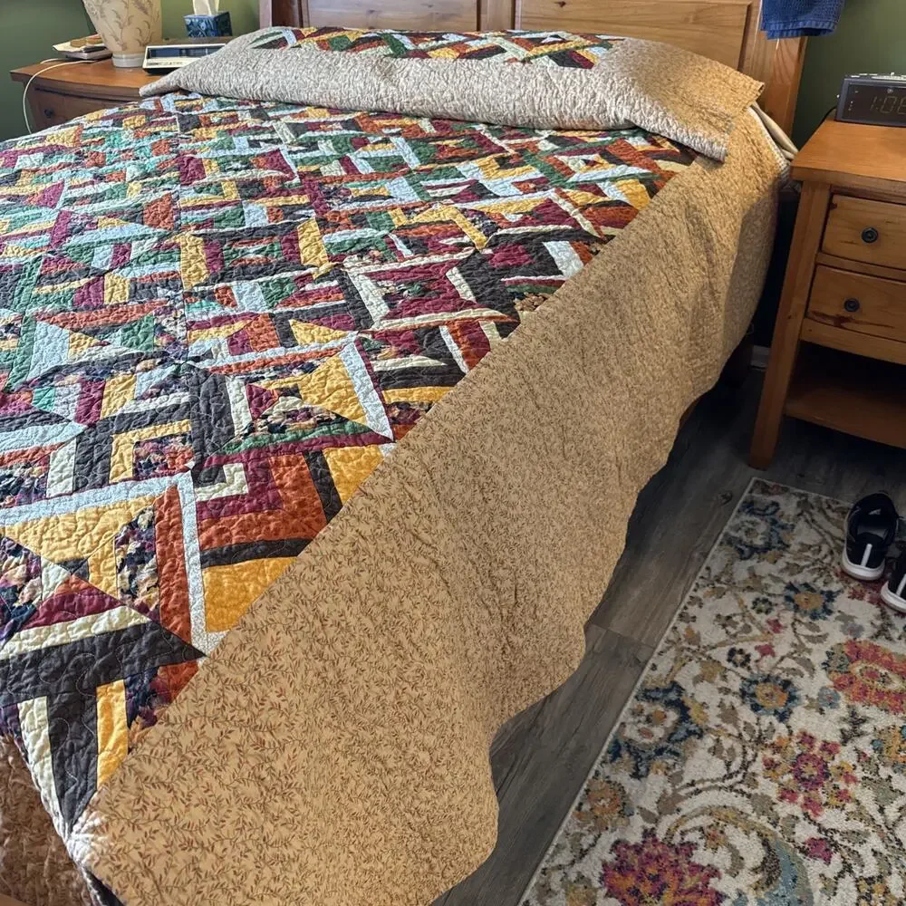 Amazing Vintage Handmade Joyful Plaid Quilt With Pillow Tuck Queen